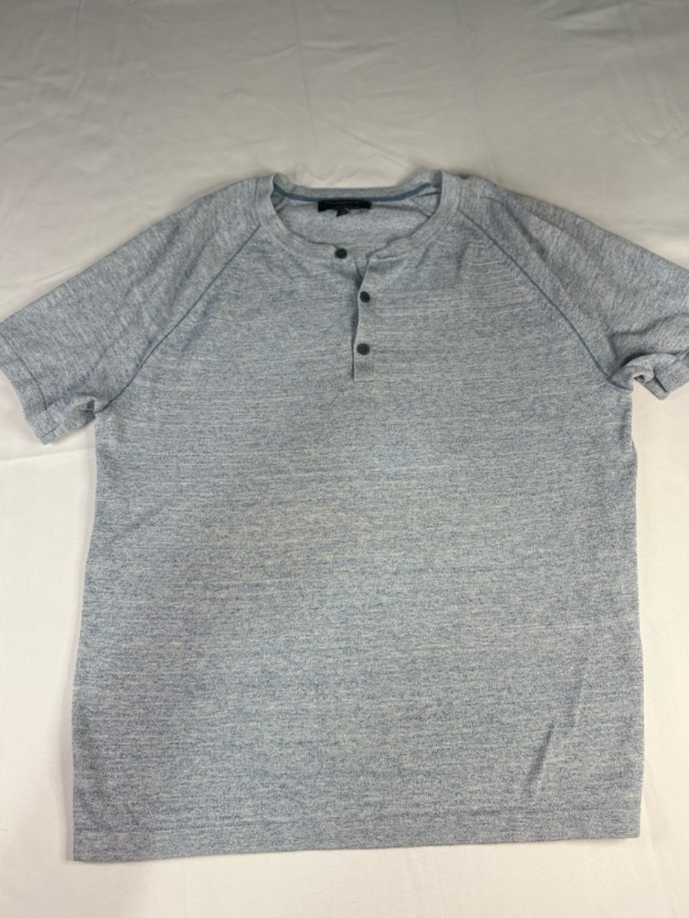 Vintage Banana Republic Short Sleeve Henley | $20.99
